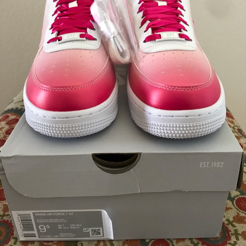 Nike Air Force 1